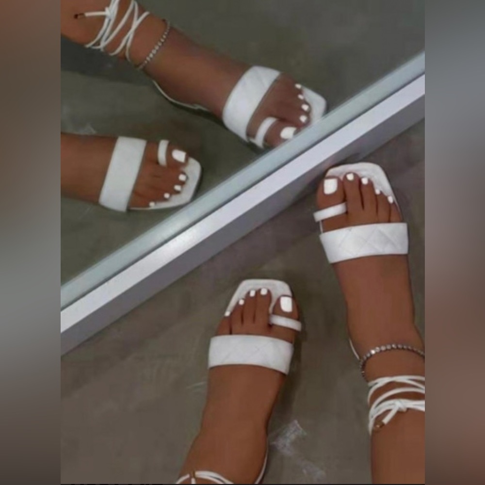 Women’s Fashion Sandals